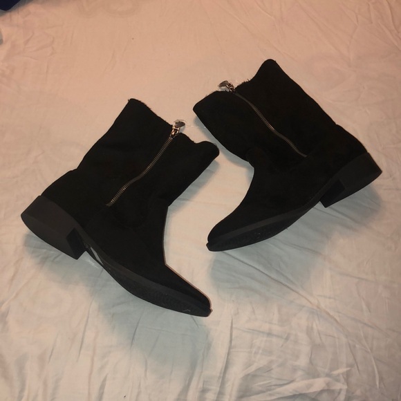 Qupid Faux Fur Lined Ankle Boot - Picture 1 of 6